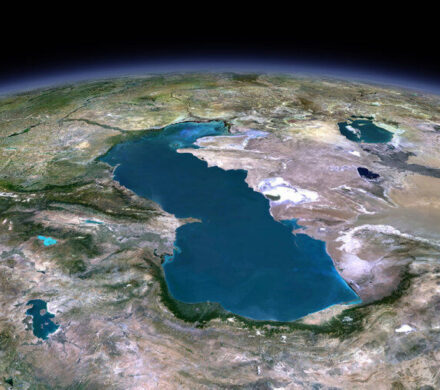 دریای مازندران کوچک می‌شود؟