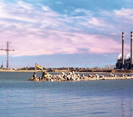 کاهش تراز آب دریای خزر چالشی برای نیروگاه نکا